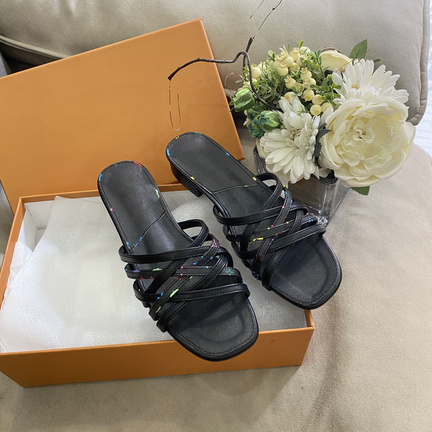 

Luxury Design Women Sandals Lady Slippers Shoes Slides Outdoor Designer Shoes Sandales Sport Sneakers rdfsfs, Black