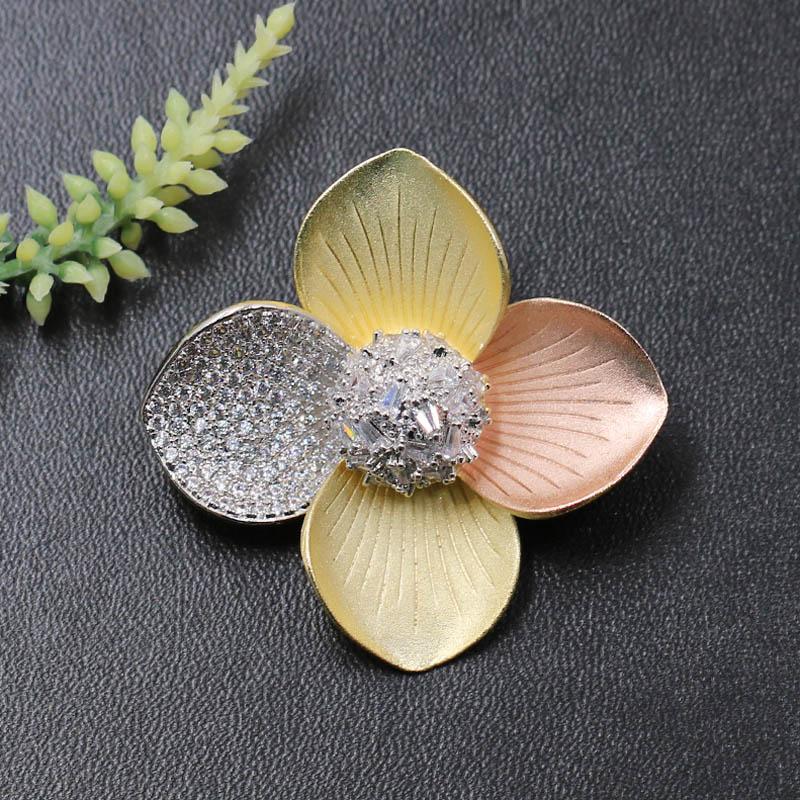 

Pins, Brooches Vanifin Fashion Jewelry Super Elegant Flower Cubic Zircon Brooch Pendant Dual Use For Engagement Banquet Luxury Bridal Gift, Gray