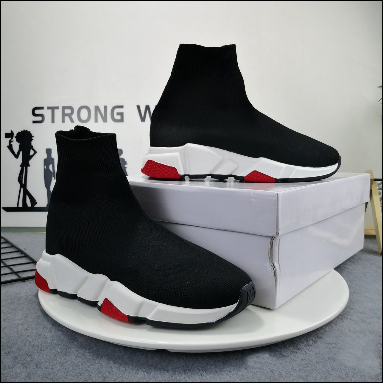 

Man Woman Casual Shoes Sock 1 2.0 Walking Shoe speed trainer Original Paris Lady Black White Red Lace Socks Sports Sneakers Top Quality Boots Clear Sole Size 35-45, Box