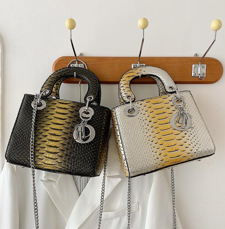 

Factory wholesale women shoulder bag summer fashion crocodile pattern handbag elegant gradient embossed leather handbags street personality tassel chain bags