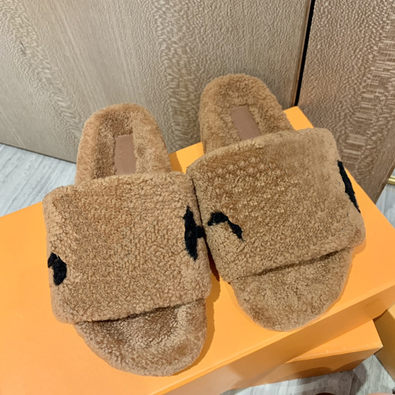 

Paris Designer Brand Women Lambswool Slipper Old Flowers L Print Fur Woolen Plush Slides Lambskin Sandals Flat Heel Slippers Home Loafers Luxurys Designers Shoes, 01