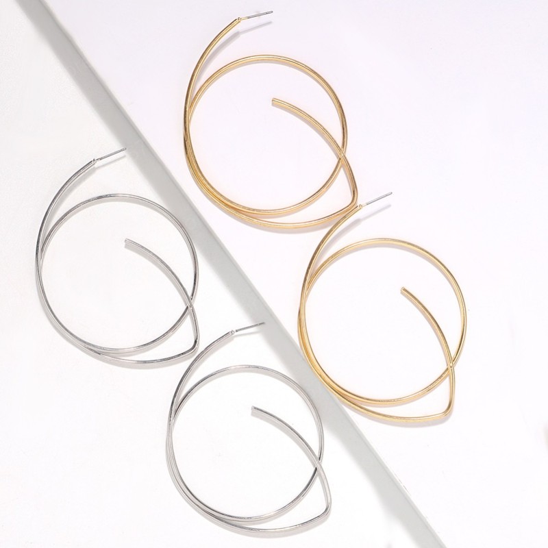 

Gold Color Asymmetric Metal Dangle Earrings For Women Personality Fashion Big Circle Stud Earring Jewelry Party