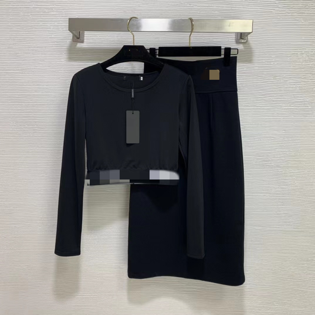 

Two Piece Dress 2022 Spring O Neck Long Sleeve T-Shirts And For Womens Fashion Print Skirts 2 Pieces Sets 1109-26, Black