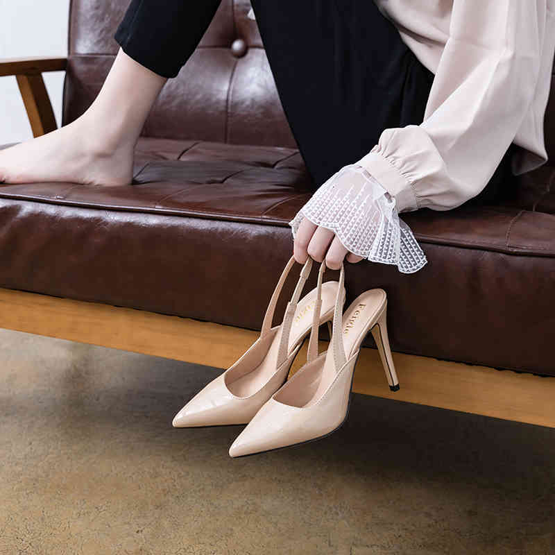 

Sandals Spring pointed patent leather square buckle stiletto heel shoes large size small banquet dress female sandals 31-44 MQ9X, Heel height 3 cm