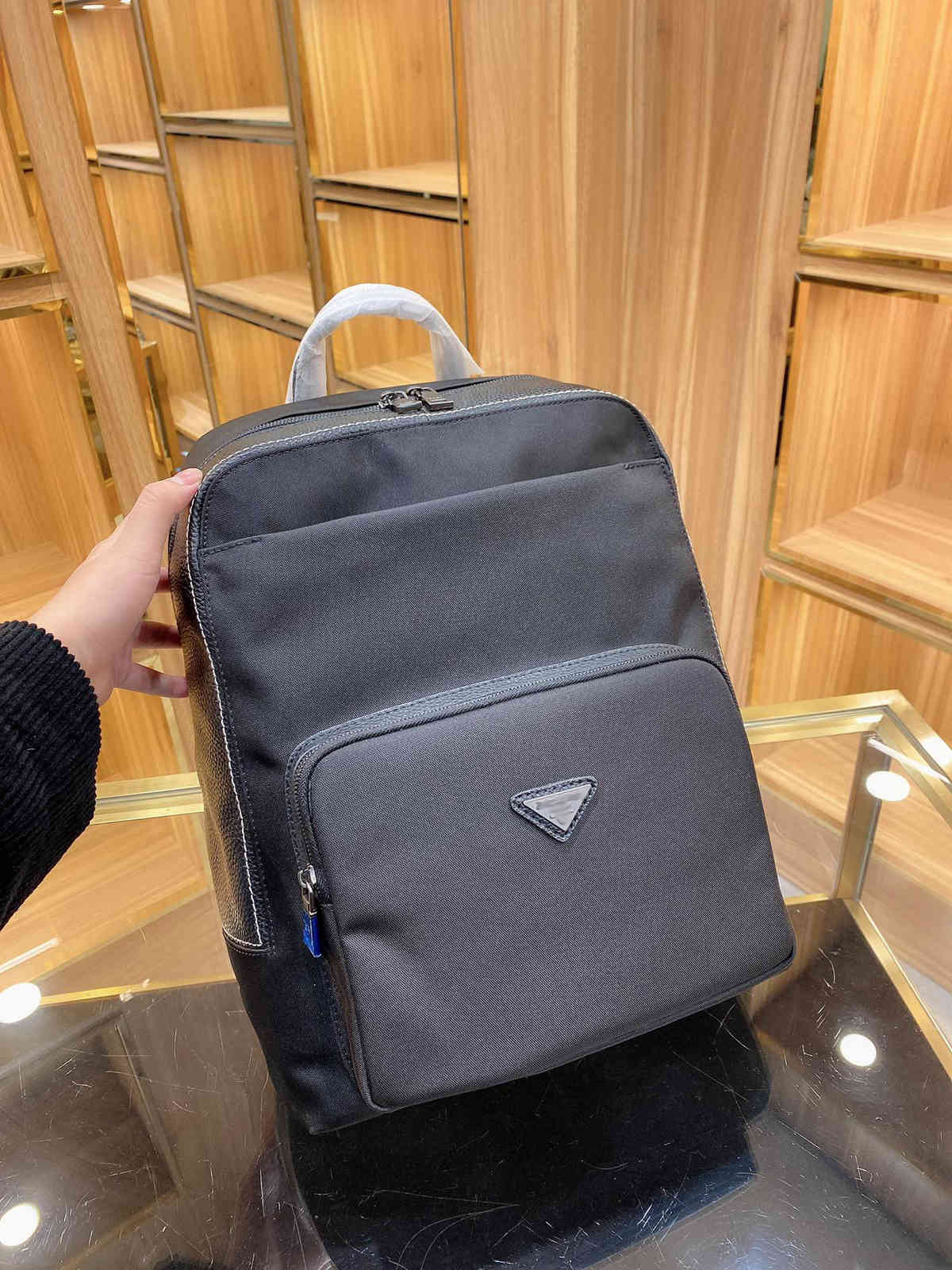 

2021 new brand fashion sports backpack