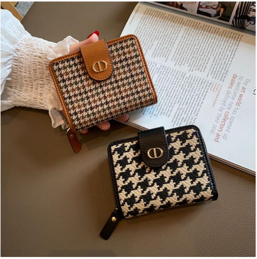 

women's short wallet embroidered zipper coin bag fashion hand card pocket, Black