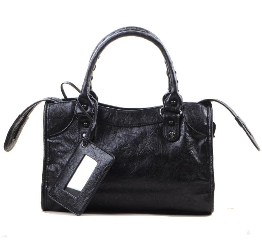 

2021 Classic Shoulder Bags Fashion Black Rivets Handbag Ladies Messenger Bag Good Quality Mini Handbags with Make up Mirror, Grey