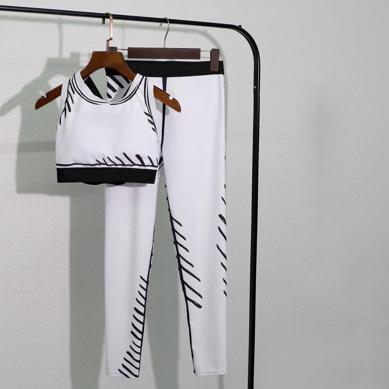 

white print suits padded push up women's two-piece tracksuits outdoor yoga running cycling swimming sports clothes suits, Black