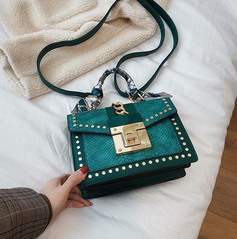 

Factory wholesale women handbag scarves decorated womens shoulder bag elegant crocodile leather handbags personality rivet lock fashion bags