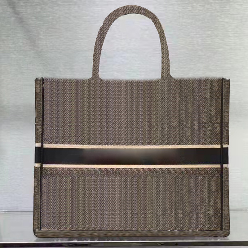 

Womens bag fashion temperament classic printed handbag