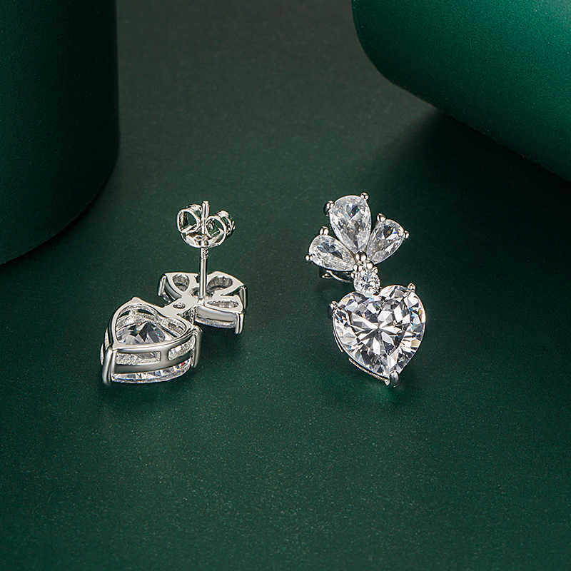 

Boucles d'oreilles en argent à l'aiguille