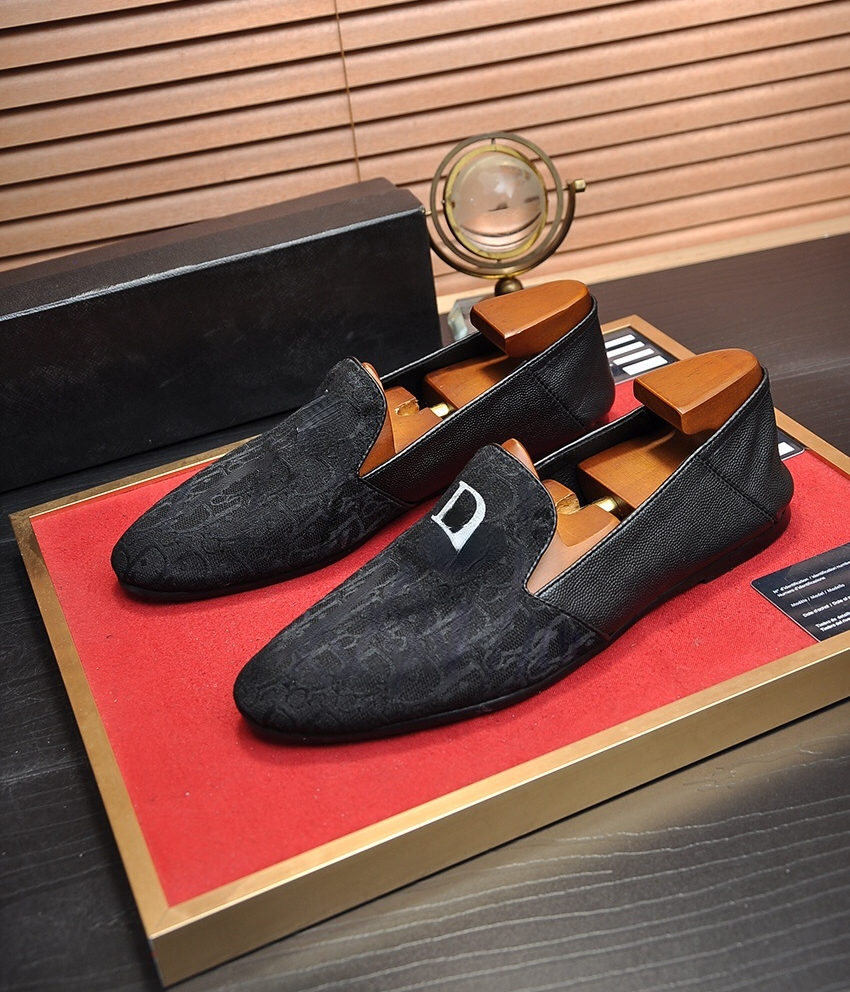 Mens Dress Shoes Leather Loafers Black Letter Printing Fashion Wedding Business Shoe High Quality