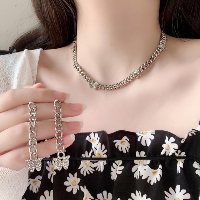 

European And American Fashion Alloy Butterfly Necklace Ladies Trendy Style Earrings Set Clavicle Chain Chokers