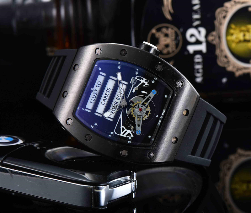 

2020 Men Watch Luxury Watch Black Colored Silicone Strap Fashion Designer Watch Sport Quartz Analog Clock Relogio Masculino