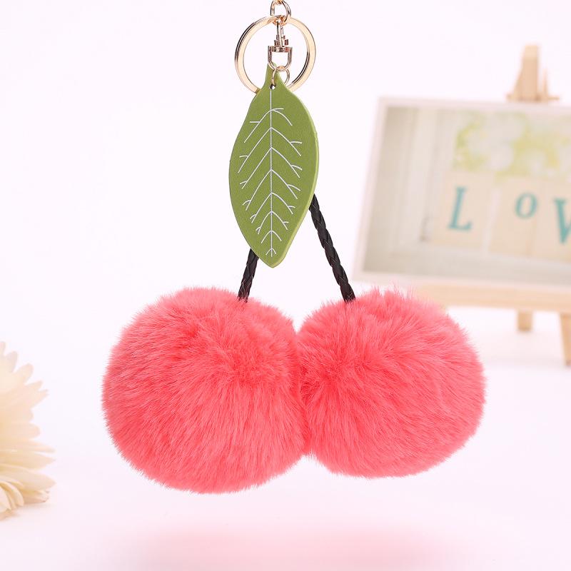 

Keychains Fluffy Toys Cherry Keychain Key Chain Fur Woman Bag Charms Keyring Car Pendant Pompom Holder Jewelry