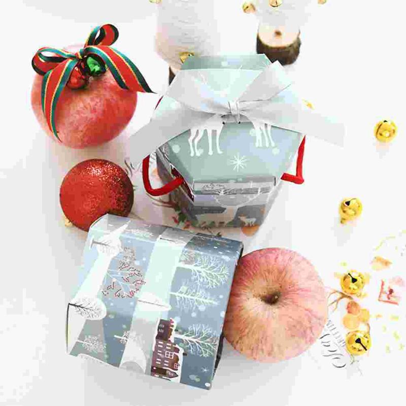

Gift Wrap 6pcs Christmas Container Hexagon Candy Box Packaging Random Style