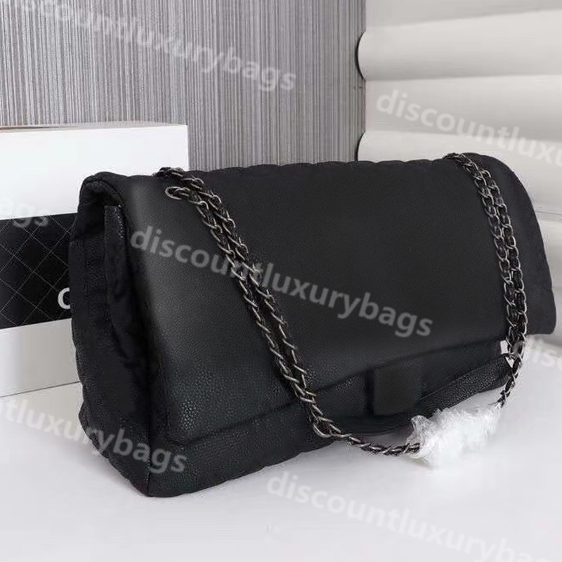 

Women luxurys designers bags 2021 Large Capacity Duffel Bag 46CM Quilted Shoulder Luxury Shopping Tote purse Airport Weekender Traveling