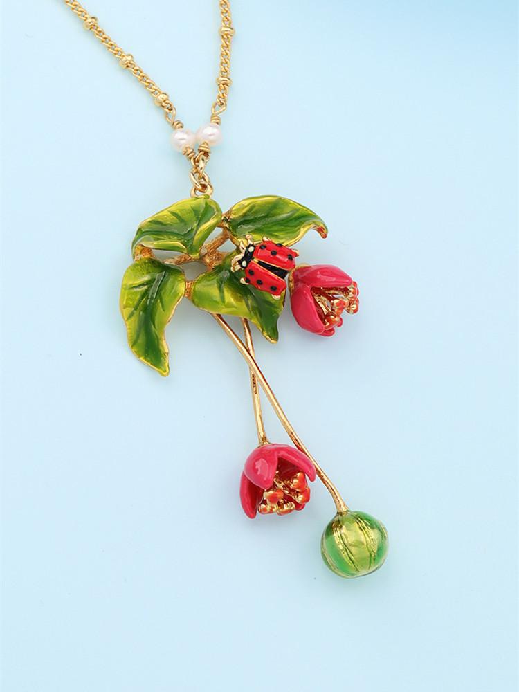 

Pendant Necklaces European And American Fashion Jewelry Hand-painted Enamel Flower Necklace Simple Personality Tassel Clavicle Chain