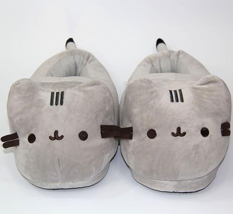 

Cute Cat Slippers Full Covered Winter Cartoon Unisex Warm Plush Doll Gift Indoor Bedroom Shoes For Man Woman Home Use, Black