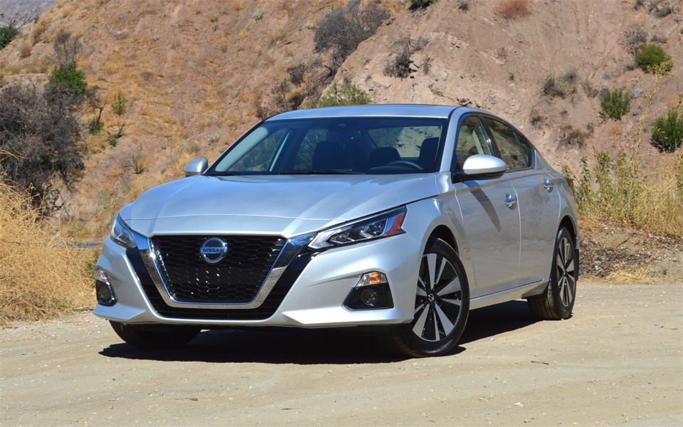 

Nissan Teana Altima LED Headlights