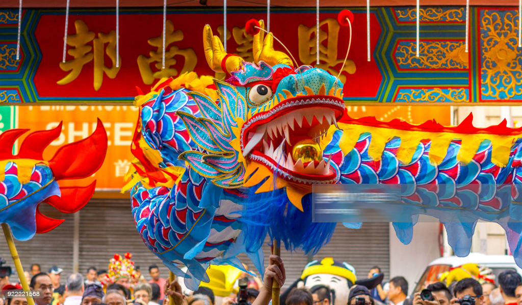 

Chinese Size 4# 10M DRAGON DANCE Costume Adult length Silk game 6 player Festival wedding stage outdoor mascot special culture holiday party event, Colorful