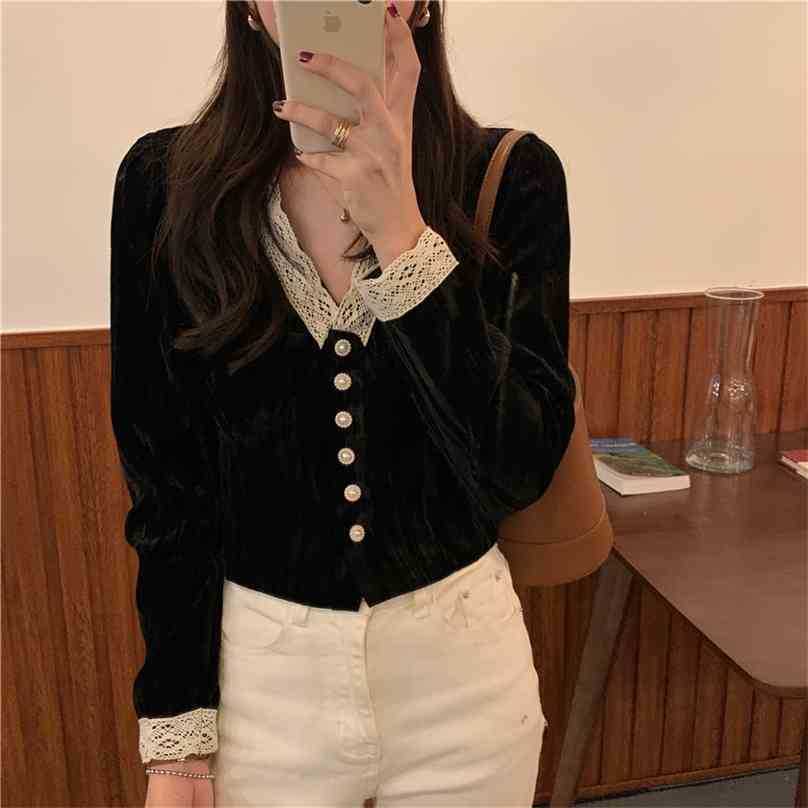 

Gentle V-Neck Long Sleeves Elegance Short Blouse Velvet Women Chic Retro French Lace Female Tops Shirts 210525, Black