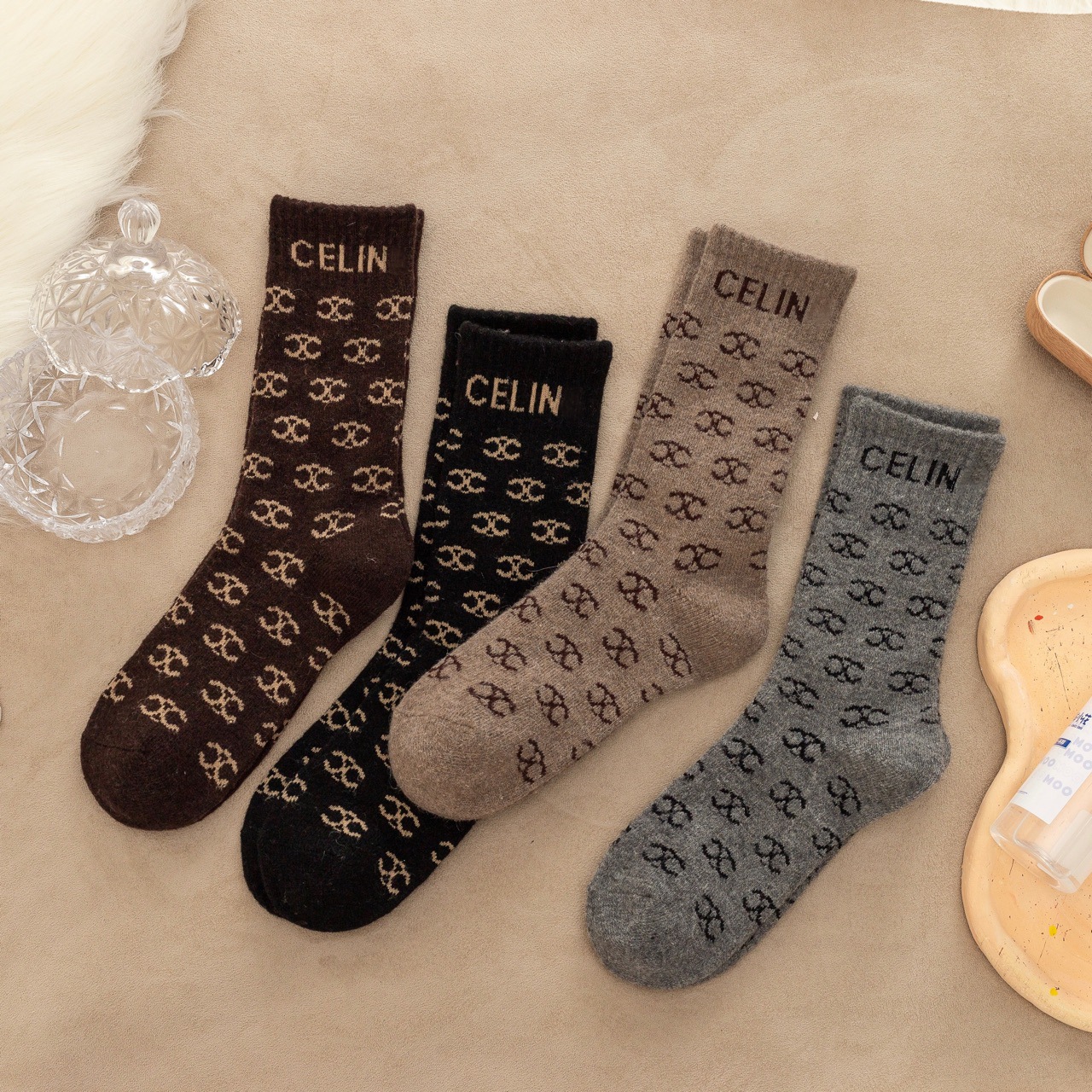 

4color Designer Men Women Socks Luxury Casual Sports Autumn Winter Thicken Soft Warm Stockings Breathable Letters Embroidery Printed Cotton Sock Wholesale, Multi