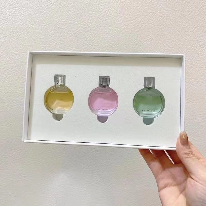 

Long Lasting Perfume Set Unisex fragrance 4 Tpyes to Choose Attractve and Fresh Fast Delivery