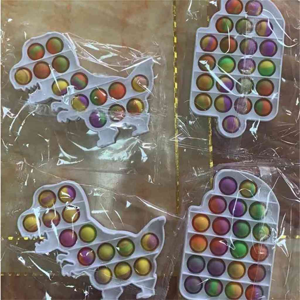

Popsicle Octopus bear butterfly shapes push pop fidget bubble popper board poo its sensory finger puzzle toys desktop fingertips stress relief plastic hard G57R27N