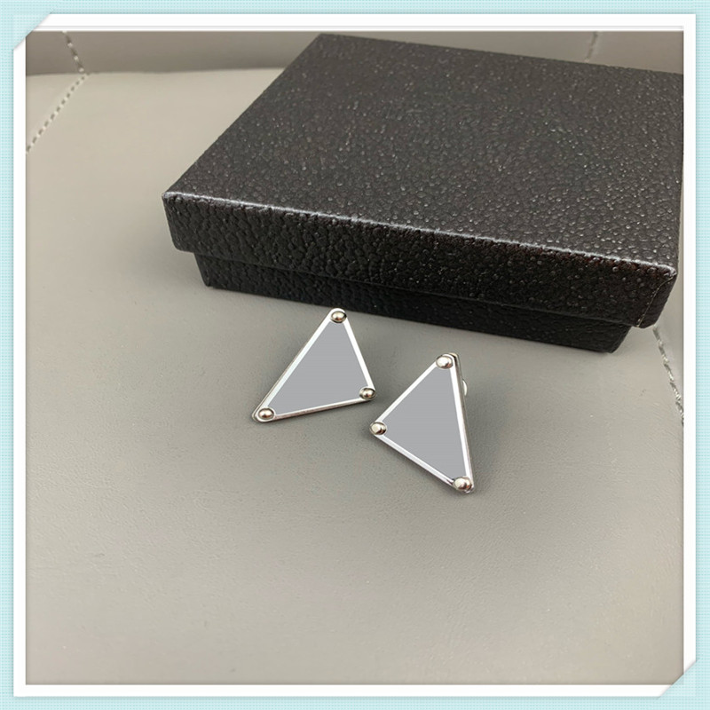 

Fashion Women Earings Jewelry Luxurys Designers Studs Earrings Designer Earring Minimalist Gold Silver Accessories Triangle 21050801DQ