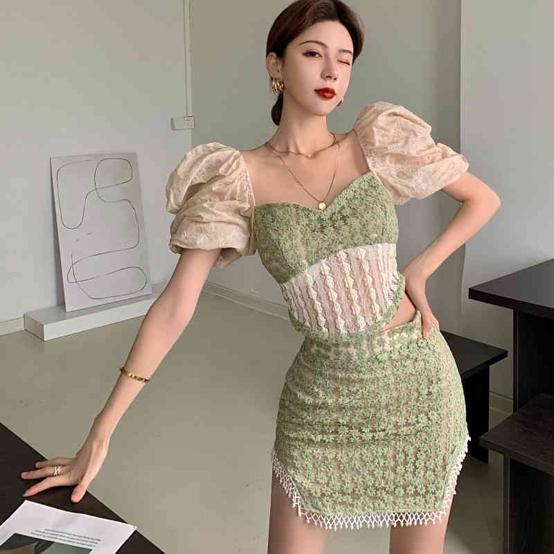 

Lucyever Summer Flower Slim Mini Dress Two Piece Set Women Puff Short Sleeve Crop Tops Woman Pearls Tassels Bodycon Skirt 210521, Top