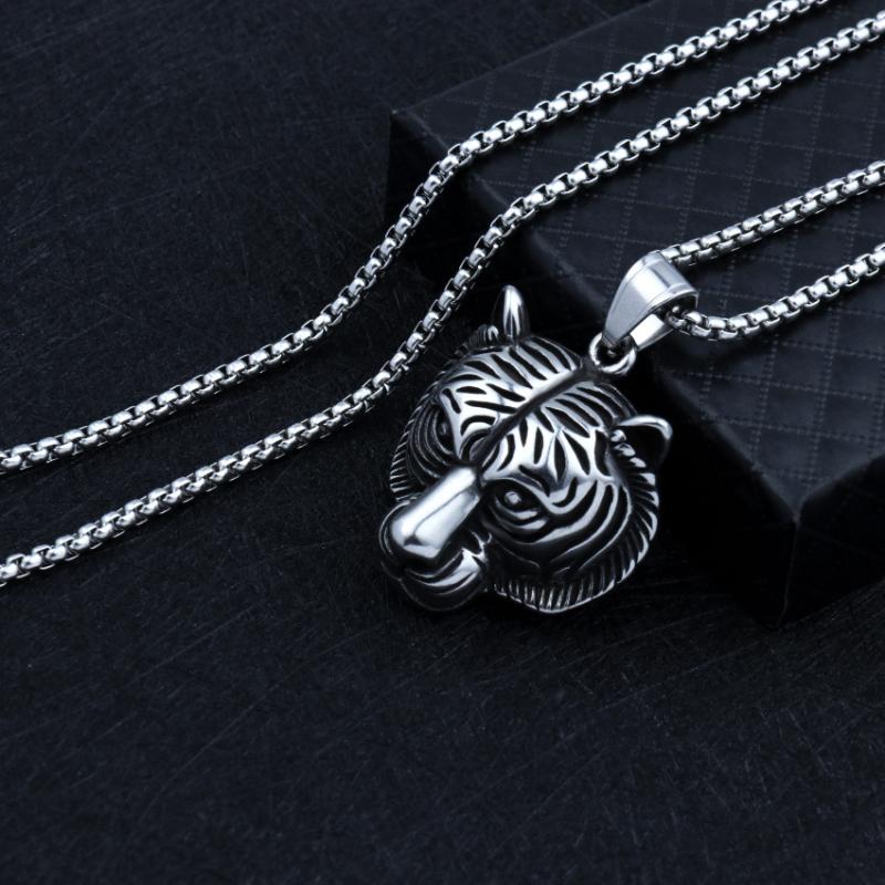 

Pendant Necklaces Hip-hop Ornament Assertive Tiger Head Stainless Steel Chain Necklace