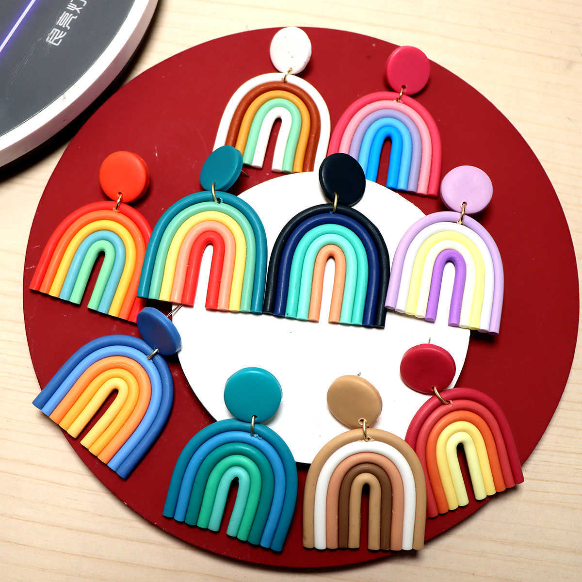 

Trend Rainbow Colors U Shape Fashion Unusual Hanging Cute Polymer Clay Women's Earrings Sets Gift For Women 50 pairs DHL 210609