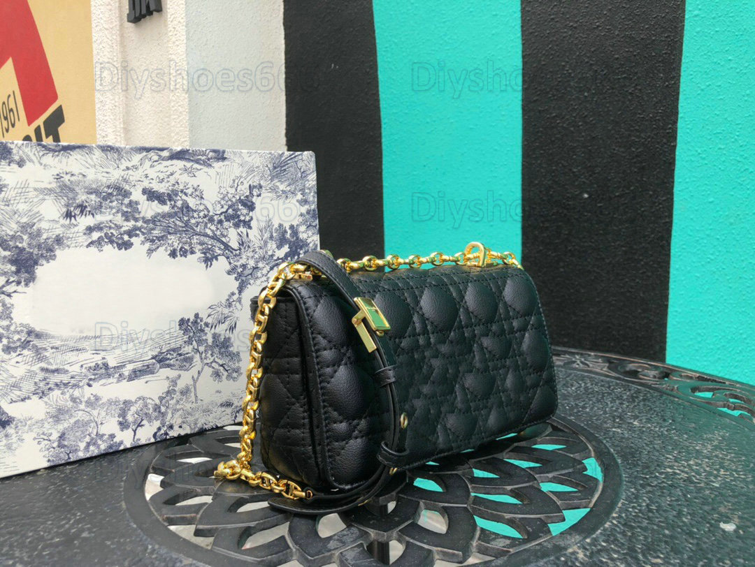 

30 MONTAIGNE Caro bag Oblique Cannage Calfskin Mini Pouch WOC Crossbody HandBag Lady Italy Designer Flap OBLIQUE Purse Wallet On Chain Canva