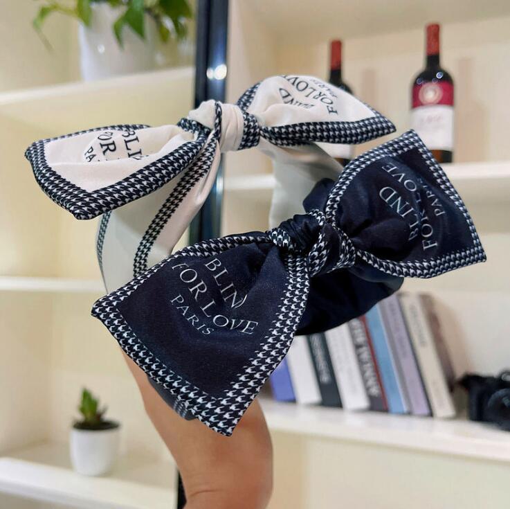 

Wholesale Fashion Womens Outdoor Sports Headband Luxury Designer Brand Letter Big Bowknot Wide-brimmed Hairband Headwarp Mixed Color Cloth Hair Accessories