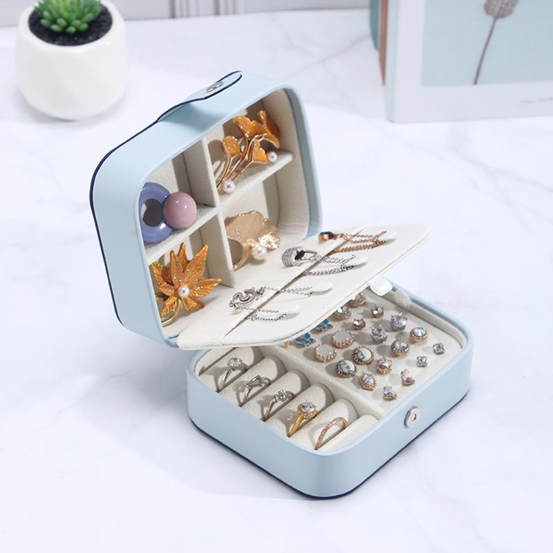 

Jewelry Pouches, Bags 2022 Square Shaped Box PU Leather Necklaces Bracelets Storage Organizer Travel Portable Ring Earrings Case Holder