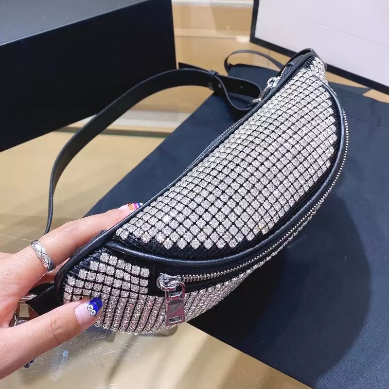 

2022 Top Quality chest bag pack women crystal diamond fanny pack fashion glitter belt waist Bag bling fannypack crossbody chain shoulder bags purse