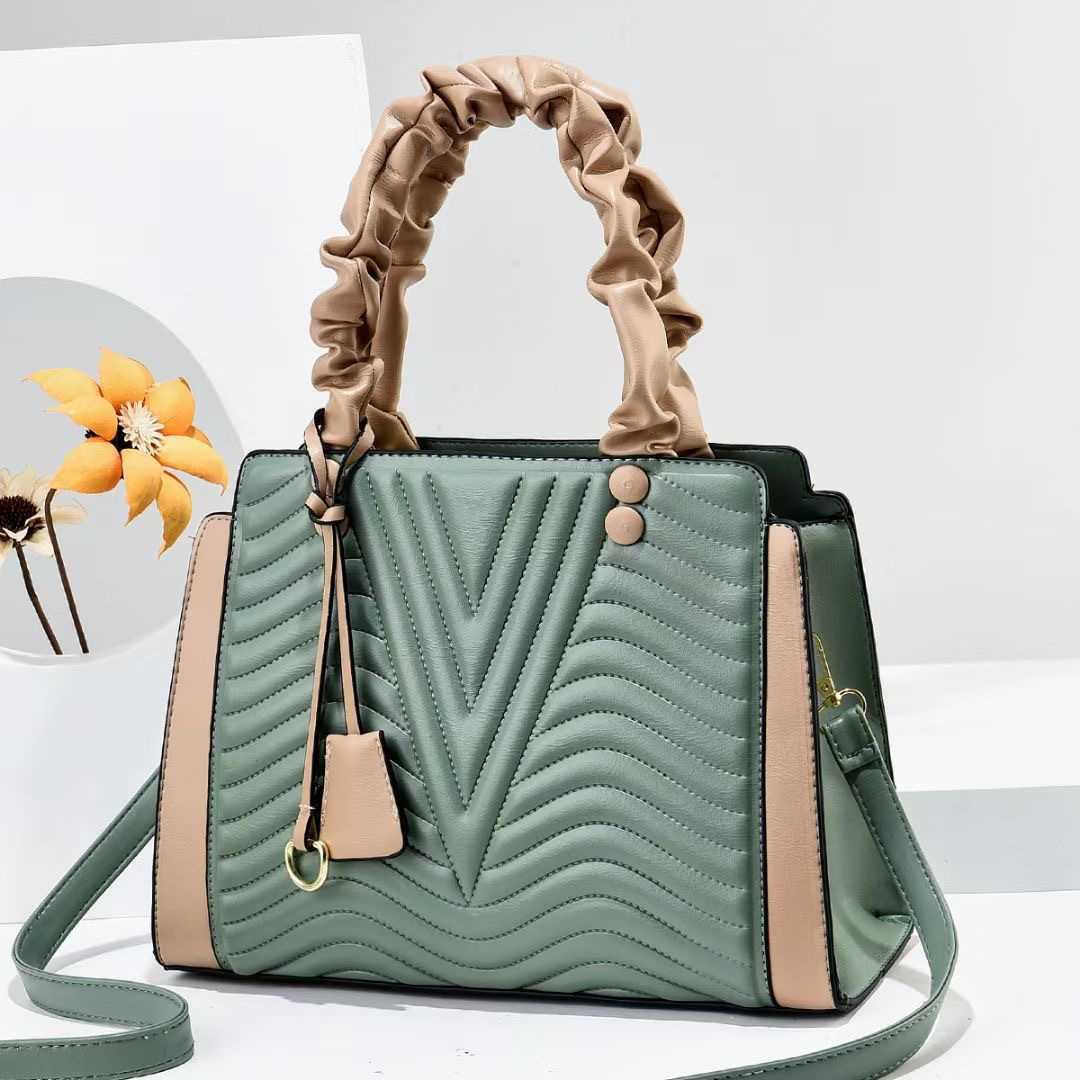 

Temperament simple hand 2021 new trend Single Shoulder Bag Fashion messenger women's bag, Khaki