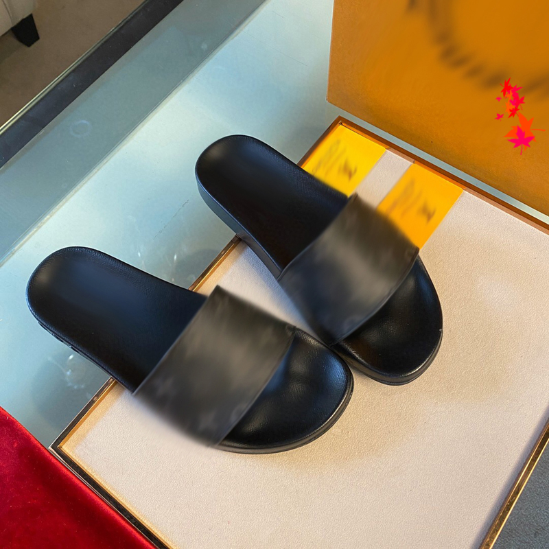 

2021 Slipper Designer Slide Summer sandals Fashion Men Beach Indoor Flat Flip Flops Leather luxurys Shoes mens Slippers with box Size 39-45 -H39, Black