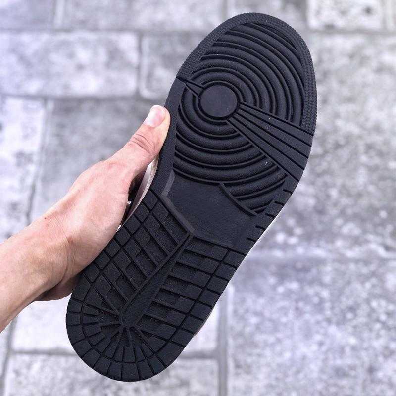 

jumpman dark mocha shoes 1 black lace-up basketball 1s og men's and women's sneakers size us5.5-us12