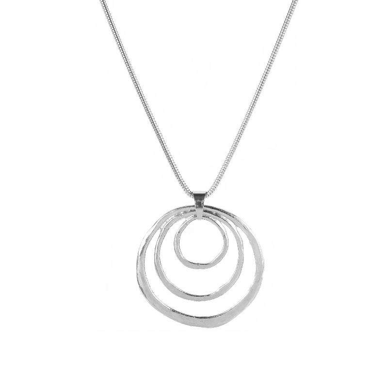 

Pendant Necklaces Retro Exaggerated Silver Color Metal Round Hollow Geometric Necklace Women Fashion Long Sweater Chain Jewelry