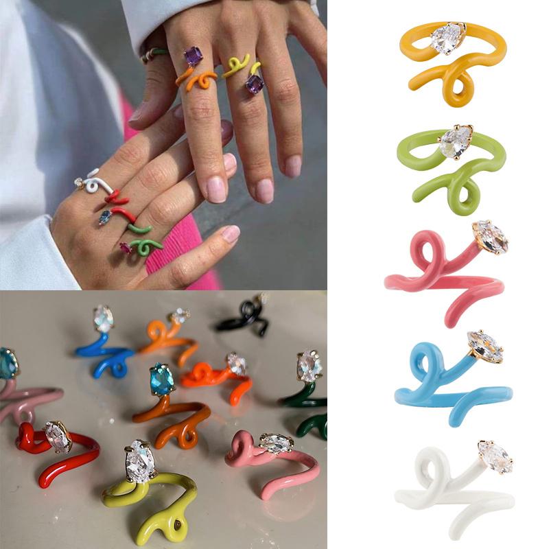

Cluster Rings 2021 Punk Colorful Neon Enamel Snake Band Women Finger Open Adjusted Wrap Wire Entangle Animal