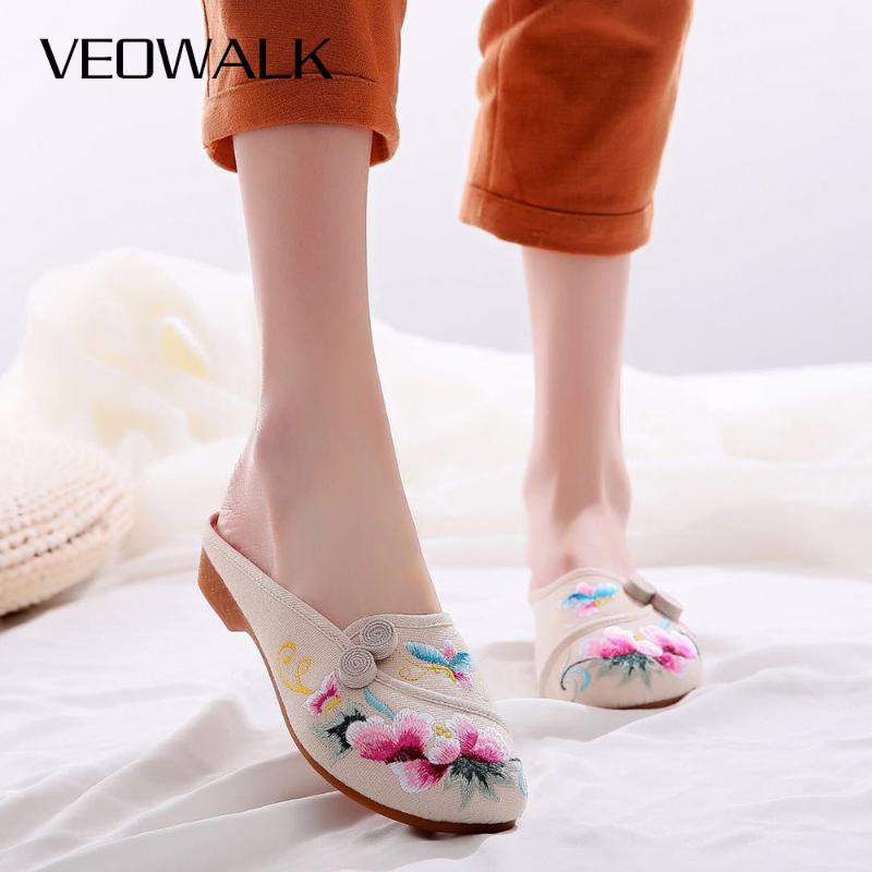 

Slippers Veowalk Chinese Ruyi Knot Women Canvas Embroidered Mules Summer Ladies Comfort Flat Slides Soft Old Beijing Shoes, Red