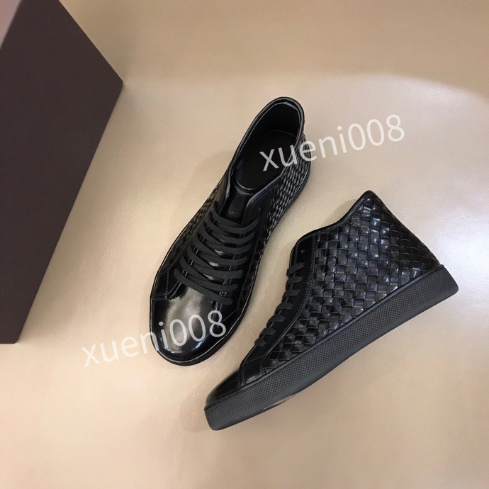 

2022 fashion luxury designer women shoes 3M 39-45 reflective UK Platform Snake Skin mens designer shoes triple black white Velvet casual sneak rd211012, Choose the color