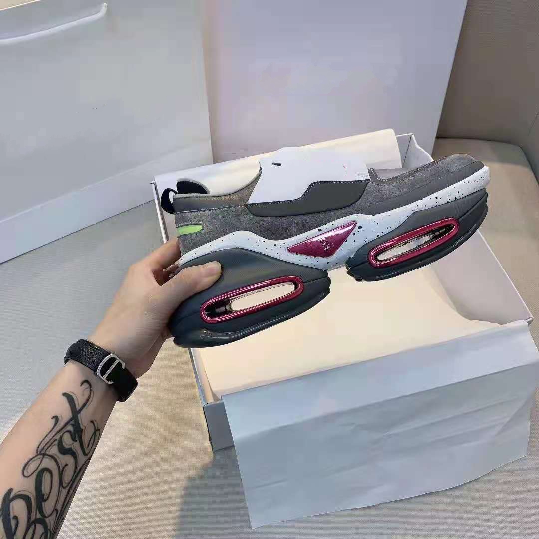 

Wholesale high quality Winter socks shoes 2021 Paris fashion star fashio casual shoe men and women personality double soles non-slip design 35-40 size