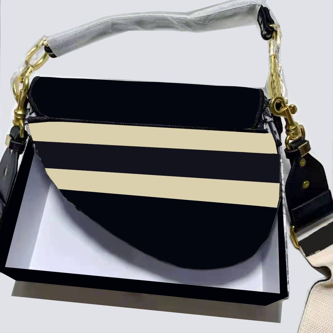 

2021 embroidery Crossbody Saddle Bags fashion classic luxury name brand purses ladies messenger shoulder bag