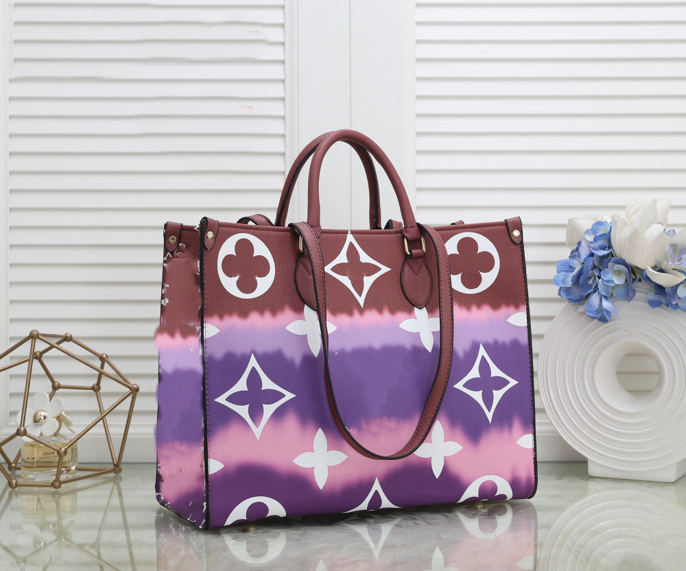 

Fashion Tote totes Luxury Brand Design handbags Women Large capacity travel bag Bags Soft leather Diamond Lattice Shoulder Crossbody Party handbag, Blue