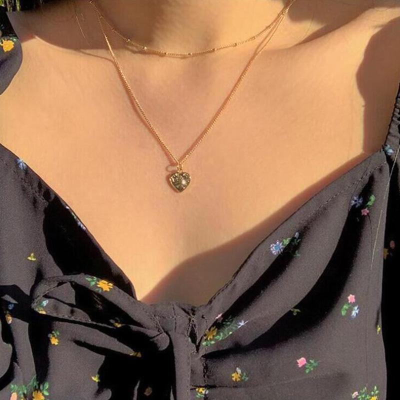 

Pendant Necklaces Simple Geometric Queen Heart For Women Female Gold Silver Color Short Double Layer Clavicle Chain Jewelry
