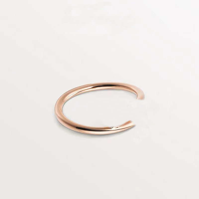 

Classic luxury screw ring fashion nail ring head and tail diamond exquisite gift box packaging