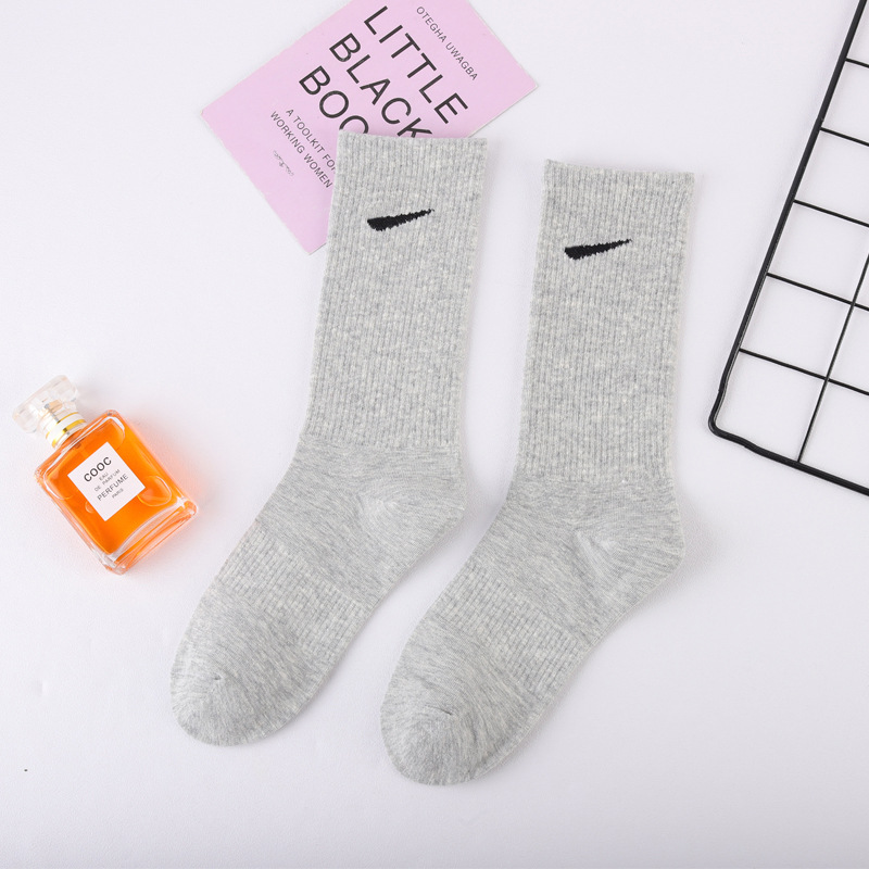 

Fashion 100% Cotton High Quality Mens SocksWomen and Men Long Short Casual Breathable Sports Socks Wholesale, Purple